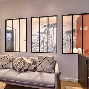 New ! Charming 1br In 15 Paris