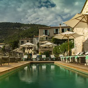 https://auberge-de-tourrettes.fr-provencehotel.com